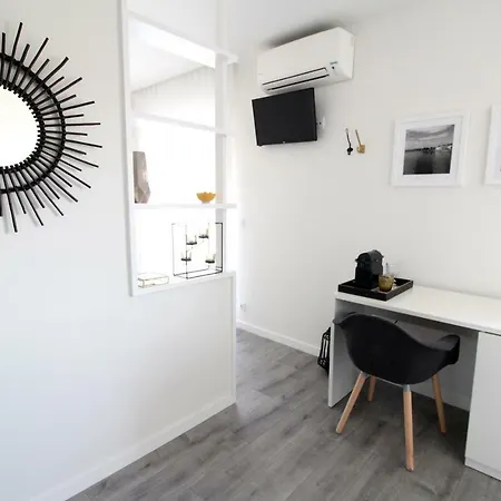 Jr & I Rius I Guest house