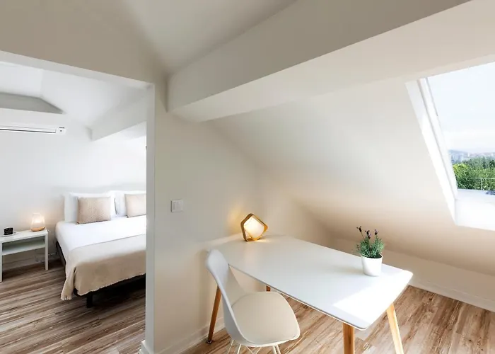 Jr & I Rius I 科英布拉