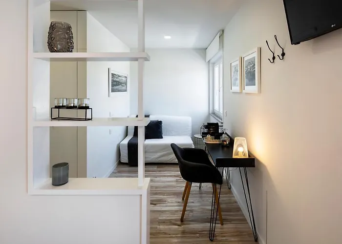 Jr & I Rius I בית הארחה