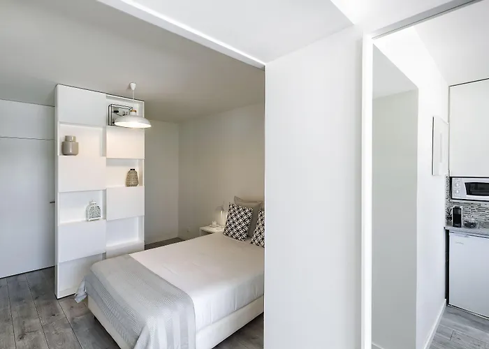 בית הארחה Jr & I Rius I קוימברה