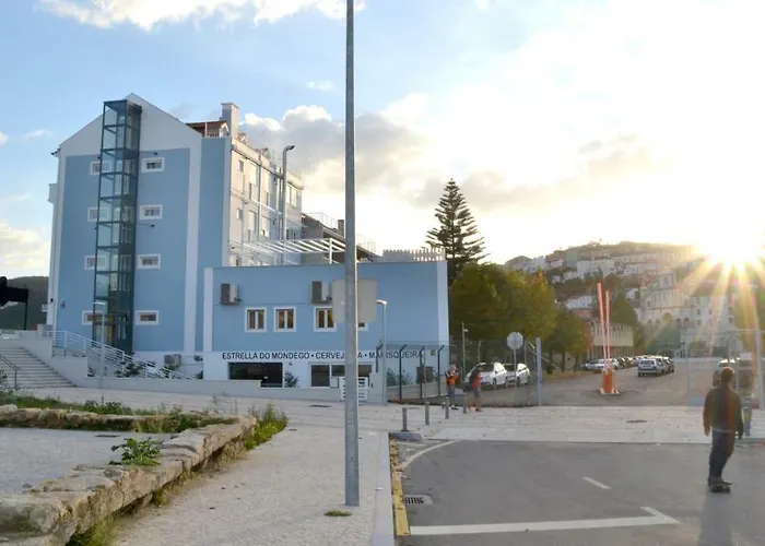 Jr & I Rius I בית הארחה קוימברה